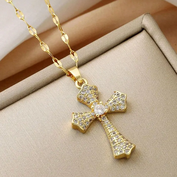Authentic 1pc Luxury Copper Zirconia Cross Pendant Necklace For Women Zircon Inlaid Jewelry Gold Color Long Clavicle Chain Necklaces