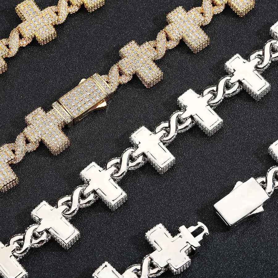 Authentic Hip Hop Copper Inlaid Cubic Zirconia Infinite 18k Gold Plated Dainty Cross Necklace Bling Iced Out CZ 8 Shape Cross Necklace
