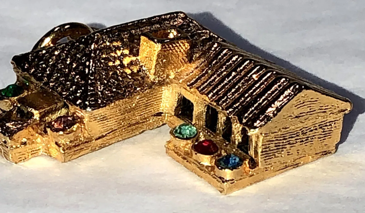 Authentic VINTAGE GOLD PLATED RANCH HOUSE HOME SWEET HOME CHARM PENDANT 50'S-60'S