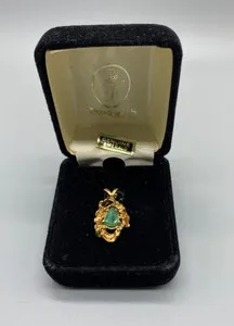 Authentic House of Nikolas Gold-Plated Genuine Emerald Flowing Ribbon Pendant 3.1g
