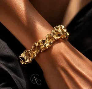 Authentic Amber Sceats Emery Cuff Bracelet 24k Gold Plated Adjustable Minimalist Italy NWT