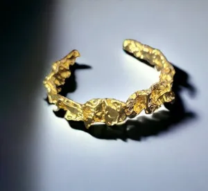 Authentic Amber Sceats Emery Cuff Bracelet 24k Gold Plated Sculptural Design Crushed Metal