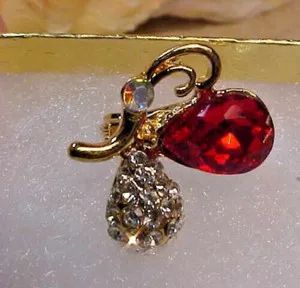 Authentic B-20 MAGNIFICENT CUTE GOLD PLATED SMALL ANGEL BROOCH PIN WITH RED & RHINESTONE