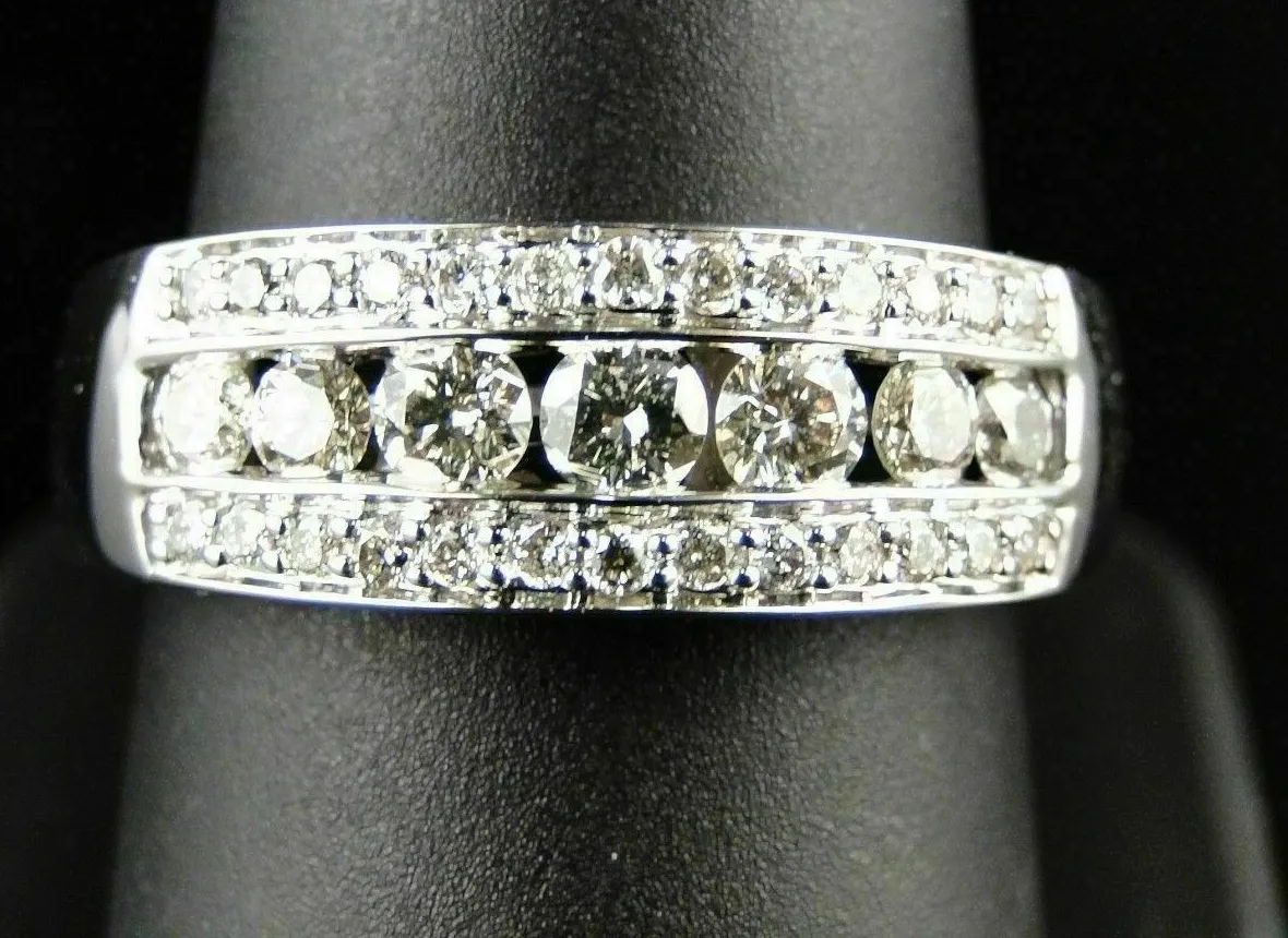 Authentic The Celestial Radiance Eternity Band