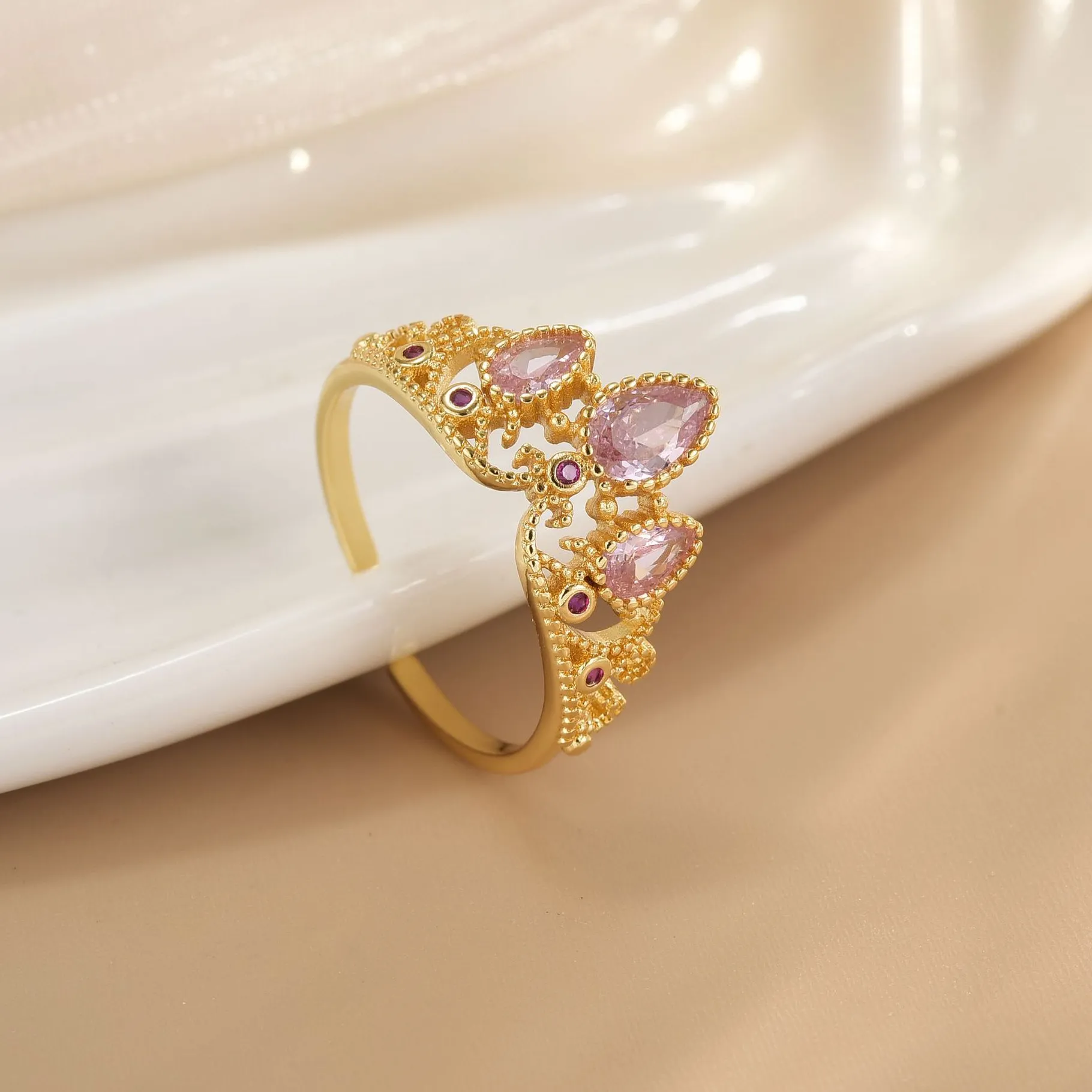Authentic Rapunzel Ring For Woman Fashion Wedding Party Jewelry Accessories Gold Plated Adjustable Powder Crystal Princess Crown Ring Gift