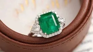 Authentic Emerald Heart of Abundance: 8.80 Ct Natural Emerald Diamond Ring