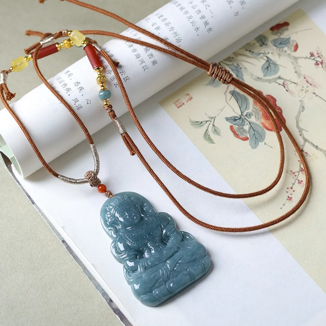 Authentic Jadeite Green Tara Pendant Necklace Handmade Weaving Ornament Honey Wax Necklace Rope Jewelry