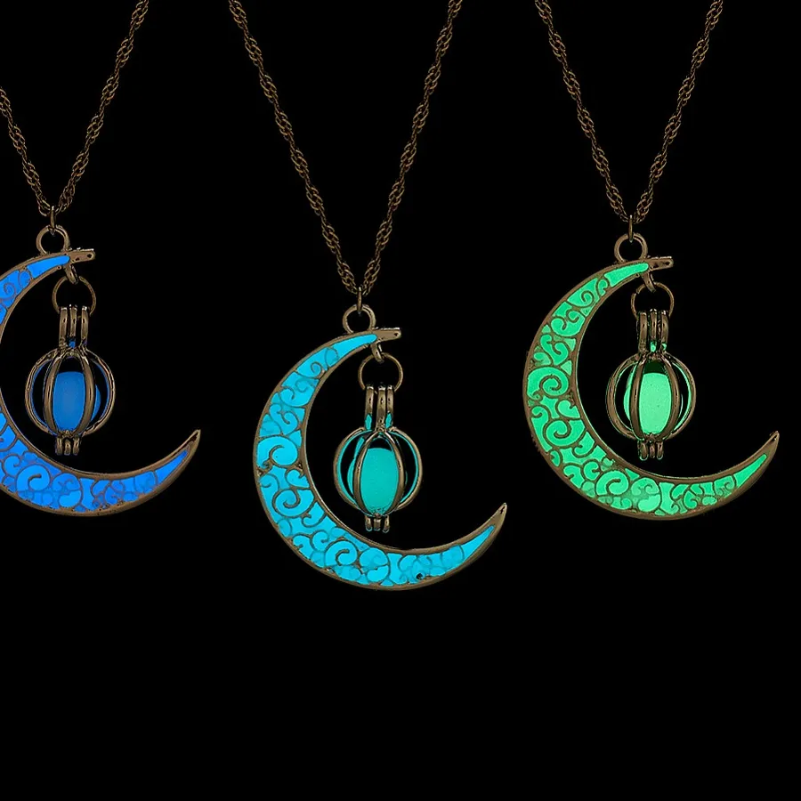 Authentic 3Pcs 3 Colors Platinum Plated Crescent Moon Pendant Necklaces Set Glow in the Dark Luminous Stone Jewelry for Women