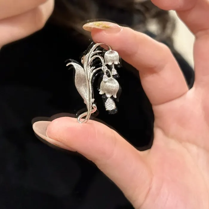 Authentic Retro gentle exquisite brushed bell lily of the valley brooches for women silver 925 elegant water drop diamond broche jewelry