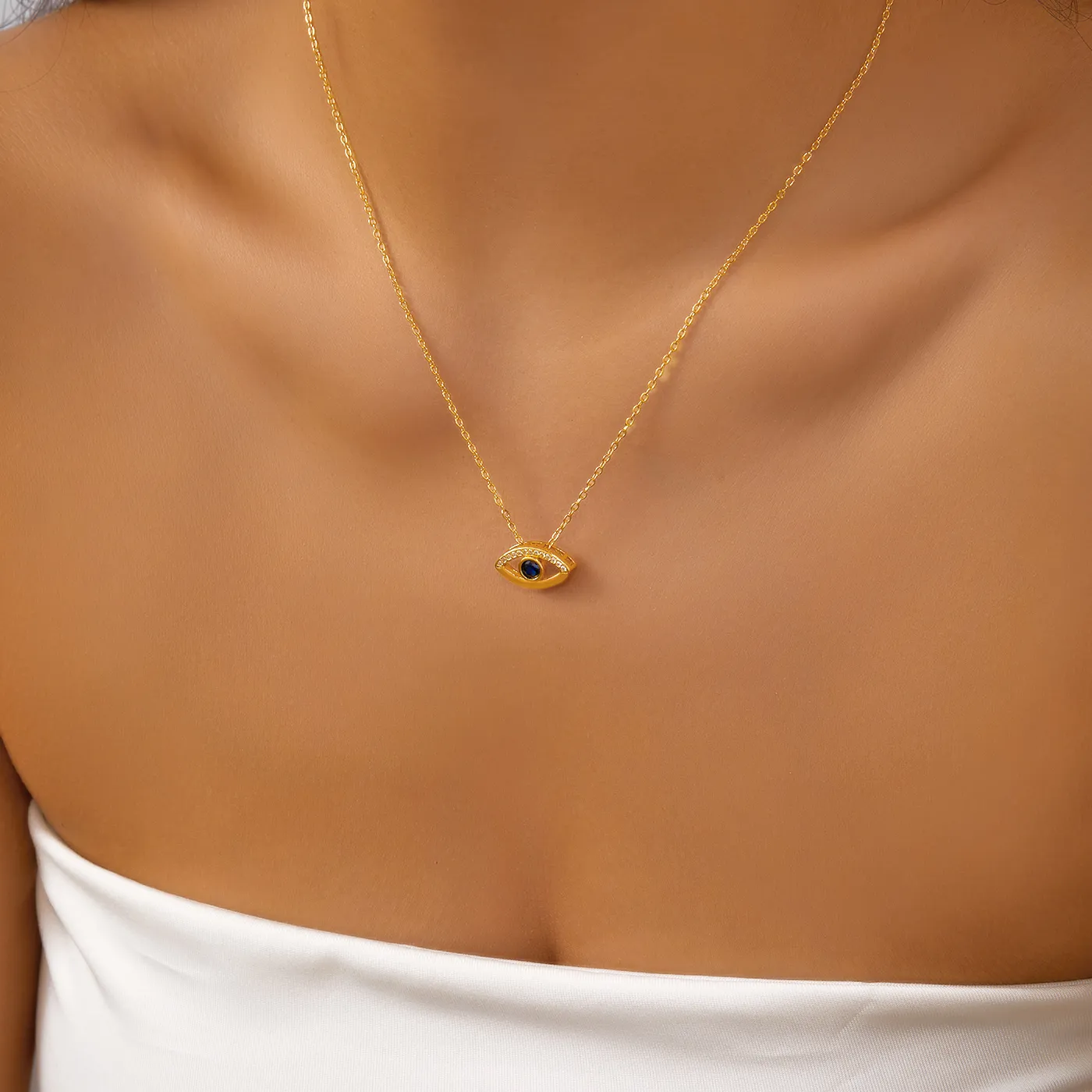 Authentic Turkish Lucky Evil Eye Pendant Necklace For Women Gold Color Luxury Inlaid Zircon Clavicle Chain Necklace Daily Party Jewelry