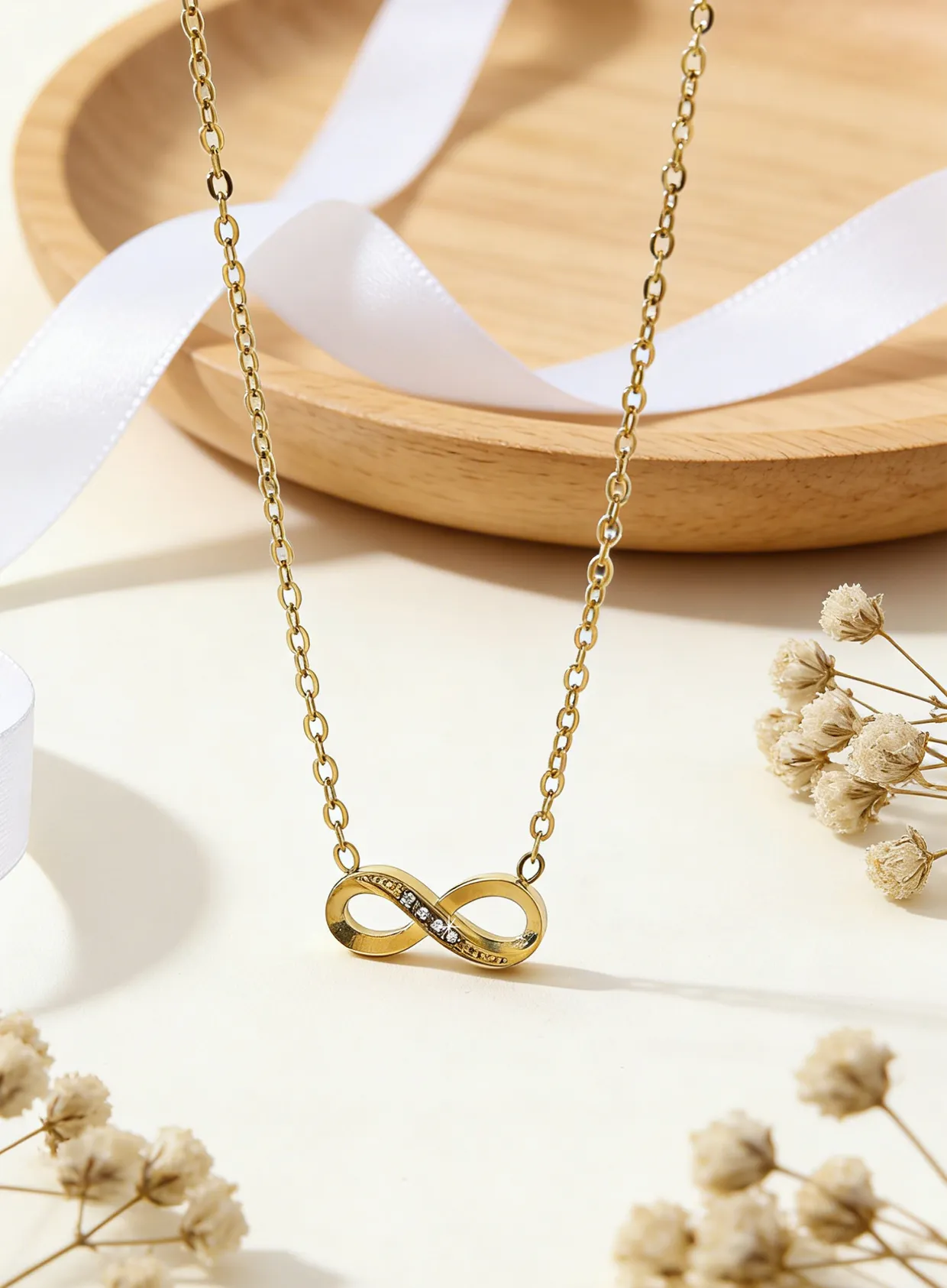 Authentic 1 Piece Women'S Fashionable,Versatile And Trendy 18K Gold-Plated Stainless Steel Necklace/Bracelet With Diamond Infinity Symbol.