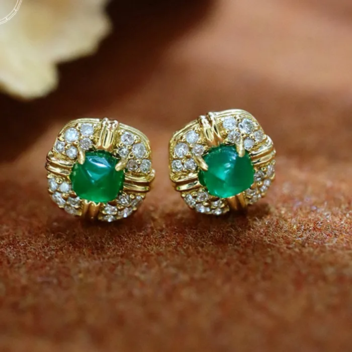 Authentic Aazuo Fine Jewelry 18K Yellow Gold Natural Emerald Real Diamonds Square Stud Earrings gifted for Women Engagement Wedding Party
