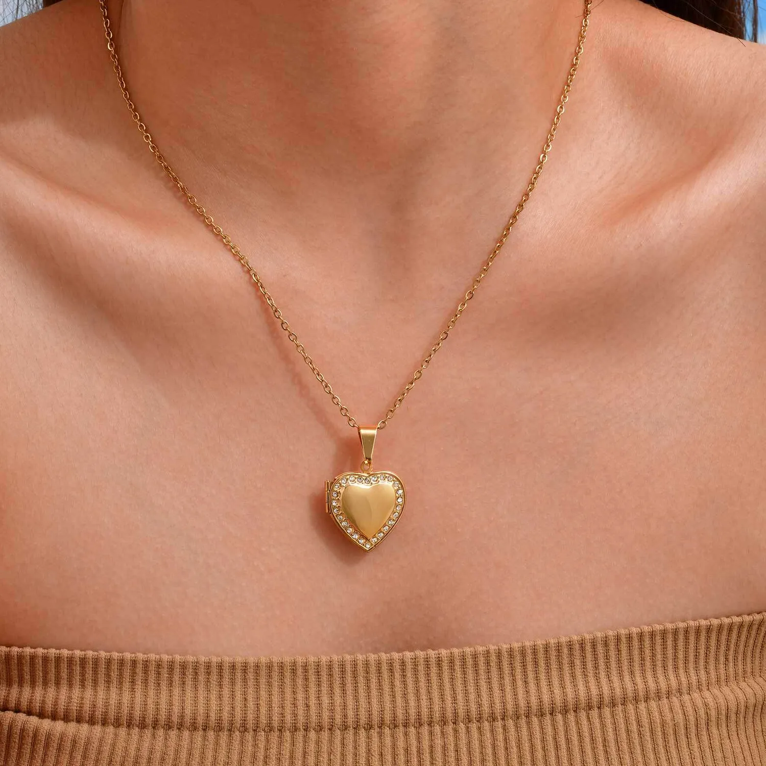 Authentic Unlock Eternal Love: Golden Heart of Devotion