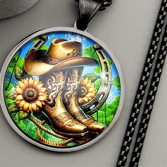Authentic Western Style Shoe Hat Necklace Women Men Stainless Steel Gold Color Glass Sunflower Horseshoe Forest Ranch Chain Jewelry Gift