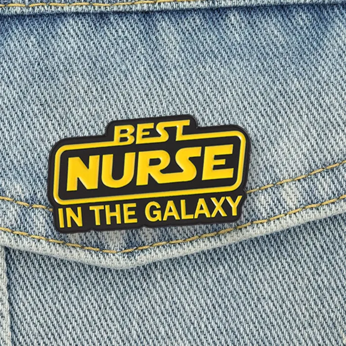 Authentic Best Nurse In The Galaxy Enamel Pins Funny Medical Worker Slogan Brooch Lapel Badge Jewelry Nurse Appreciation Gift for Friends