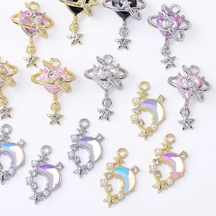 Authentic Simple alloy moon splash galaxy clear water light 14K dream moon pendant mocha DIY nail decoration spot