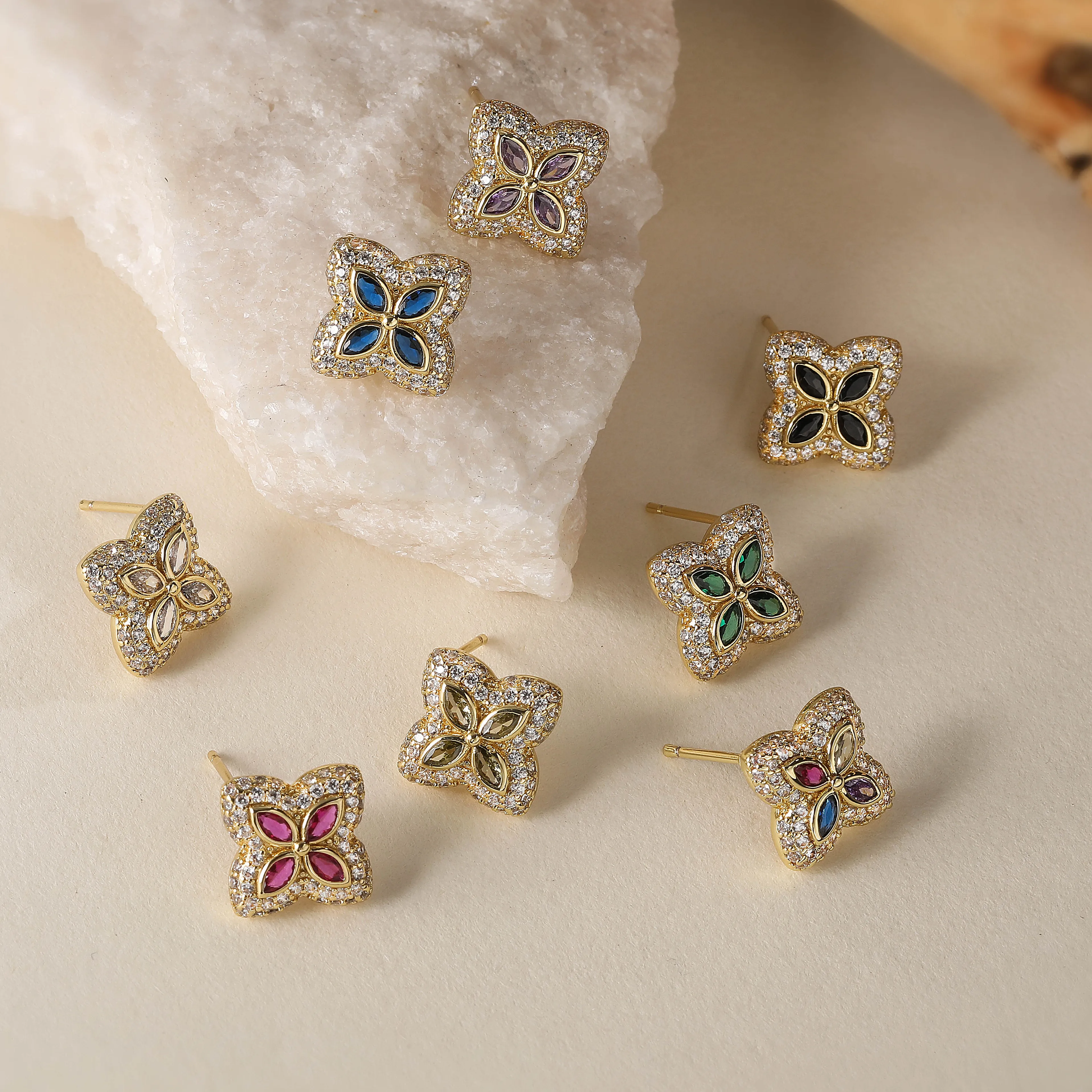 Authentic 18K Gold Plated Flower Stud Earrings for Women Brilliant Zircon Inlay Brass Earrings Hypoallergenic Party Wedding Jewelry