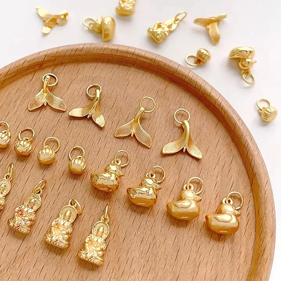 Authentic Mystic Matte Gold Duck‑Tail Lantern Pendants – 5‑Piece Enchanted Set