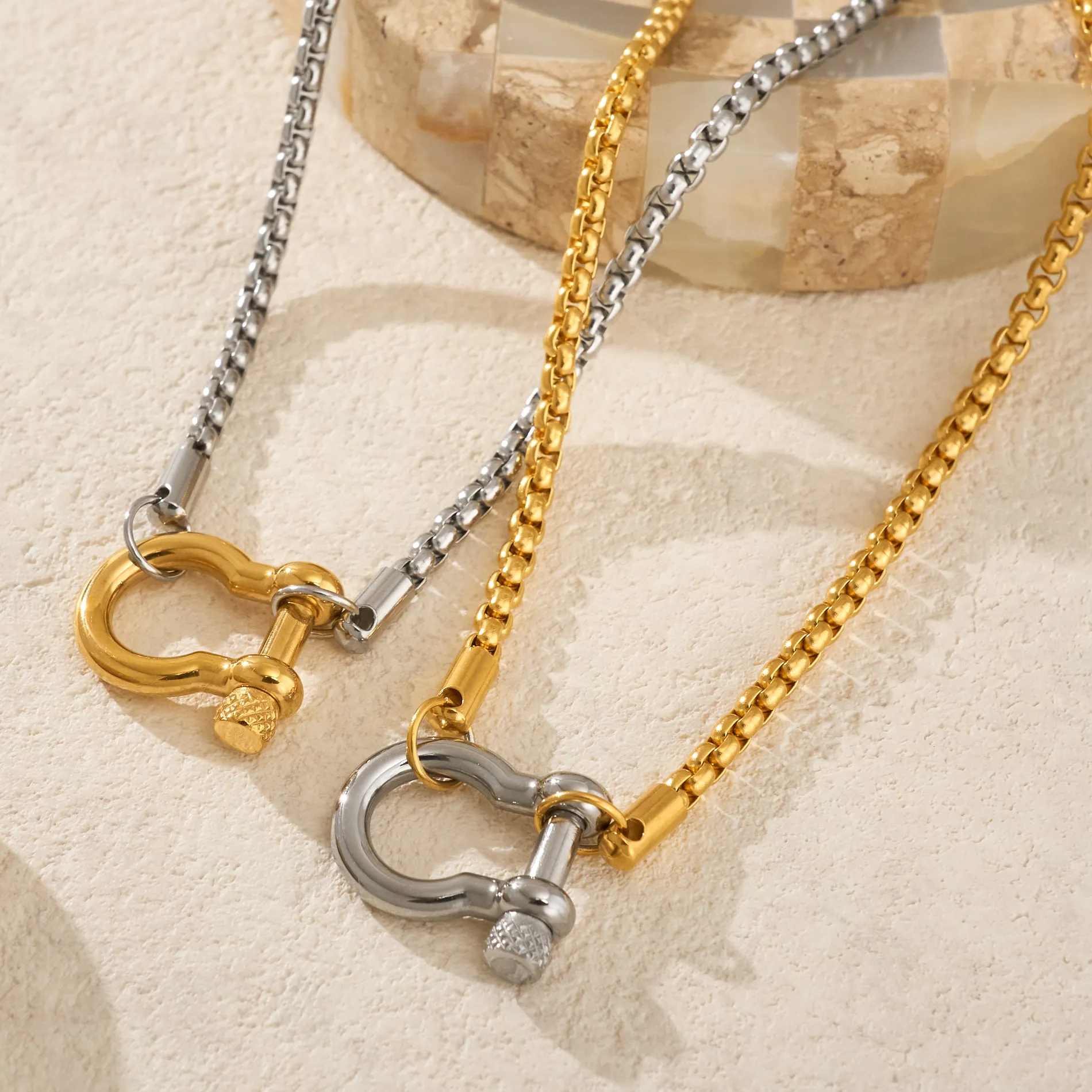 Authentic DASEIN 18k Gold Plated U Shape Lock Design Box Chain Punk Necklace Stainless Steel Tarnish Free Luxury Jewelry Unisex Gift