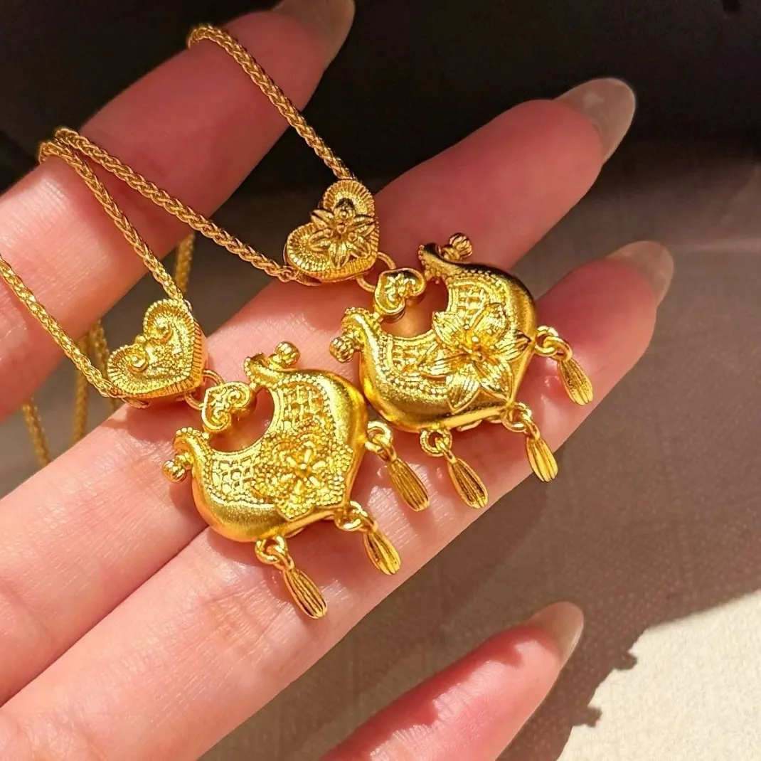 Authentic Vietnamese Gold Plated Qianxi Series Lily Ruyi Lock Pendant Necklace Tassel Clavicle Jewelry Perfect Festival