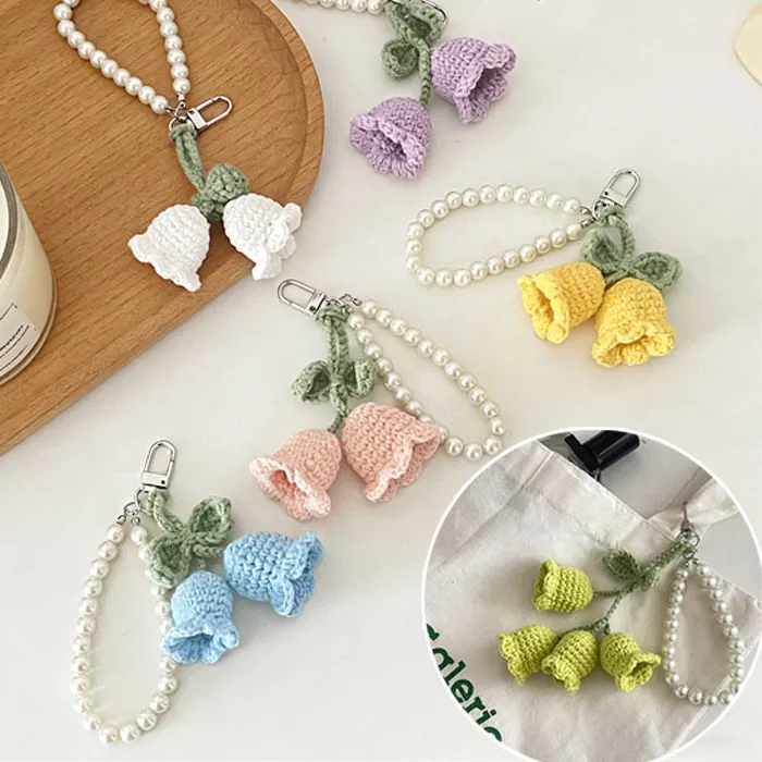 Authentic Creative Wool Crocheted Bolling Orchid Key Ring Ins Cute Girl Pearl Chain Key Chain Handmade Knitted Bag Pendant Fashion Jewelry