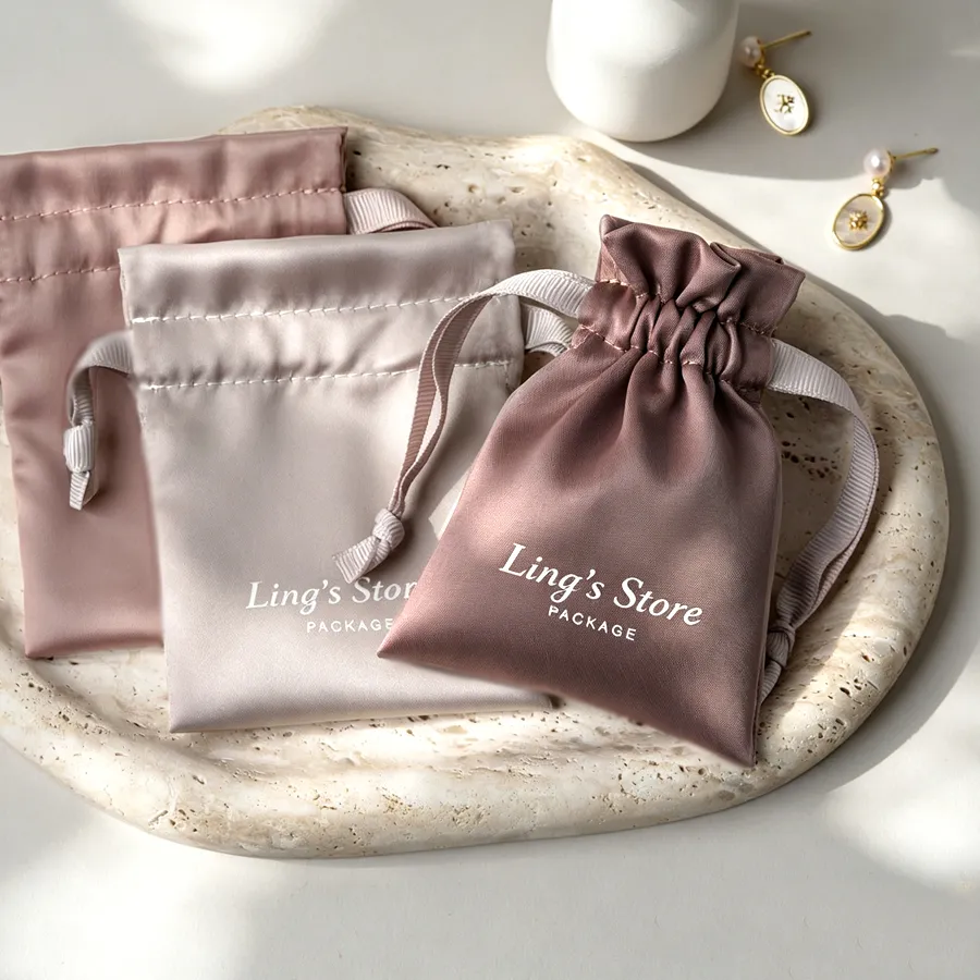 Authentic 50Pcs Custom Logo Silk Jewelry Bag Satin Drawstring Earring Ring Keychain Packaging Organizer Pouch Wedding Favor Candy Bag