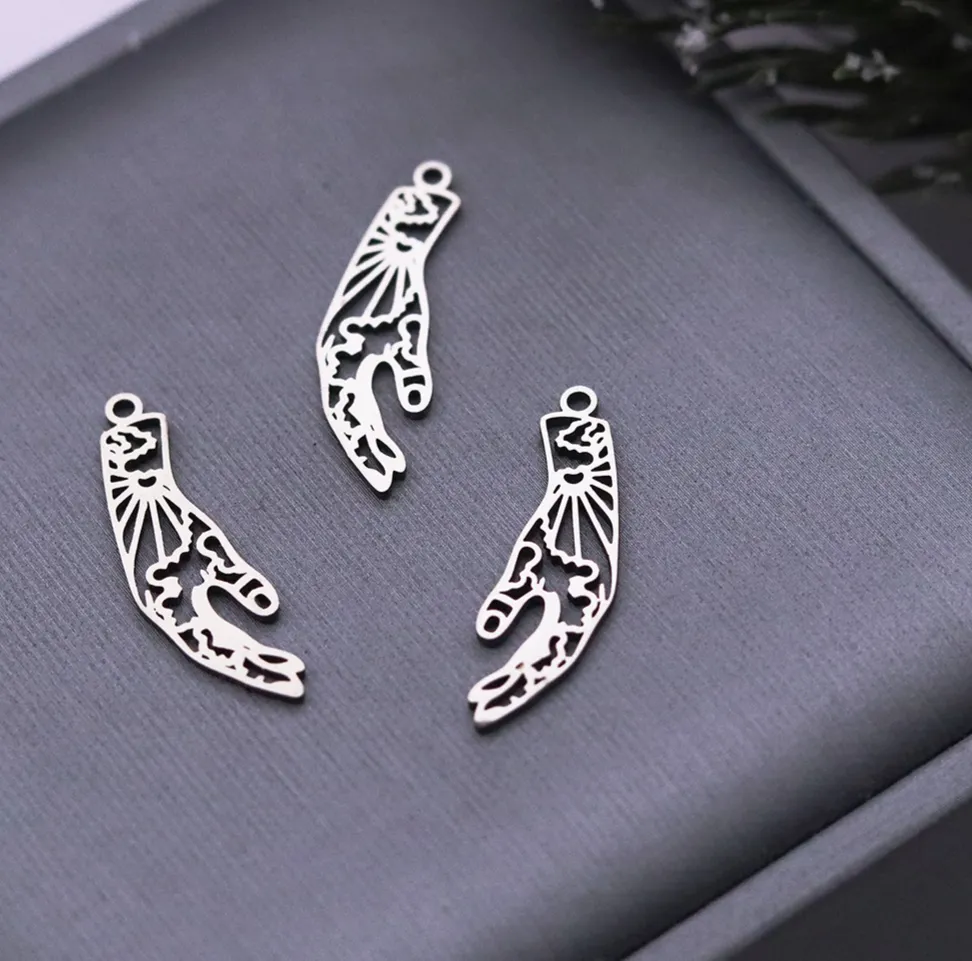Authentic 3PCS Exquisite Filigree Mystic Hand Charms Hollow Outline Necklace Earrings Jewelry Making Stainless Steel Pendant diy Metal