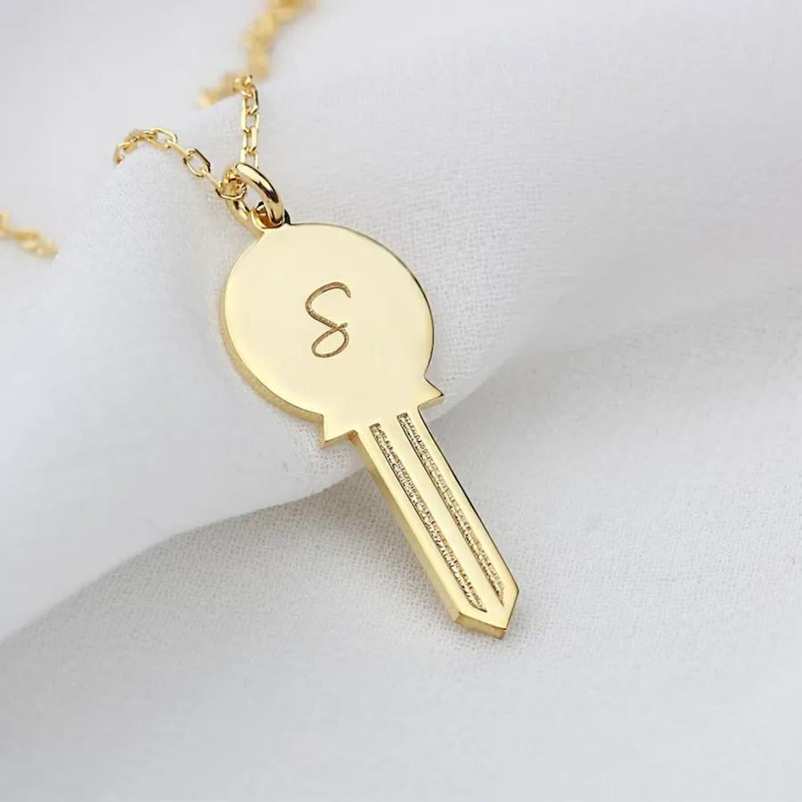 Authentic Custom Dainty Key Necklace Personalized Engraved Nameplat Charm Necklaces Mother's Day