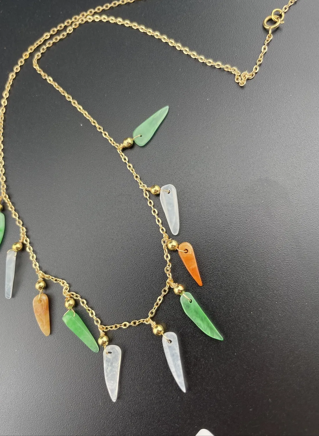 Authentic 純天然翡翠A貨   老坑冰三彩小辣椒 14k Gold Plated 包金項鍊 帶證 Burma jade jadeite pendant