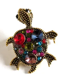 Authentic An exquisite multi-coloured gold plated tortoise brooch (5)