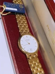 Authentic Record Deluxe Gold-Plated Quartz Watch In Original Box Just Date