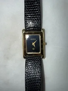 Authentic Vintage Gucci Women's Gold-Plated Quartz Watch 4200 with Original Leather Band
