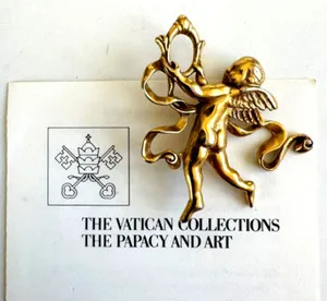 Authentic Vintage Metropolitan Museum of Art Cherub Pin 24K Gold Plated Original Paperwork