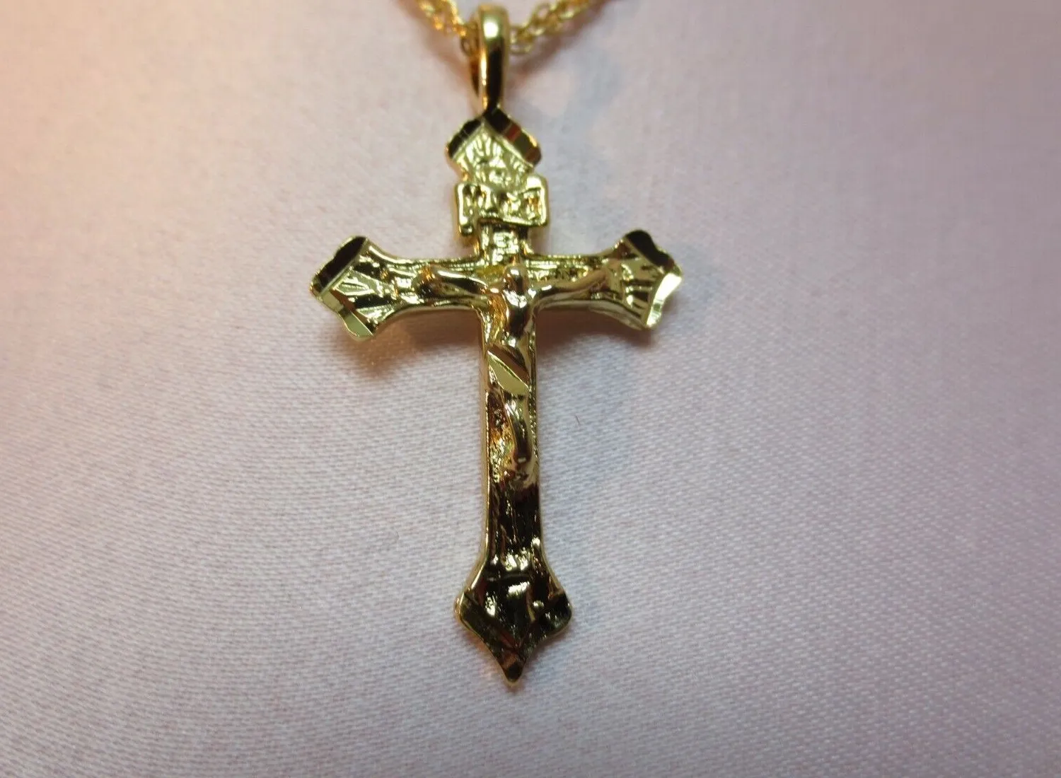 Authentic The Golden Radiance Crucifixion Talisman and Sacred Rope Chain