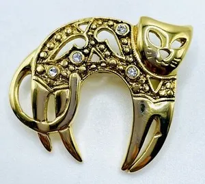 Authentic Vintage SFJ Steinmetz Cat Brooch Gold Plated Rhinestone 1970’s Kitty Cute Signed