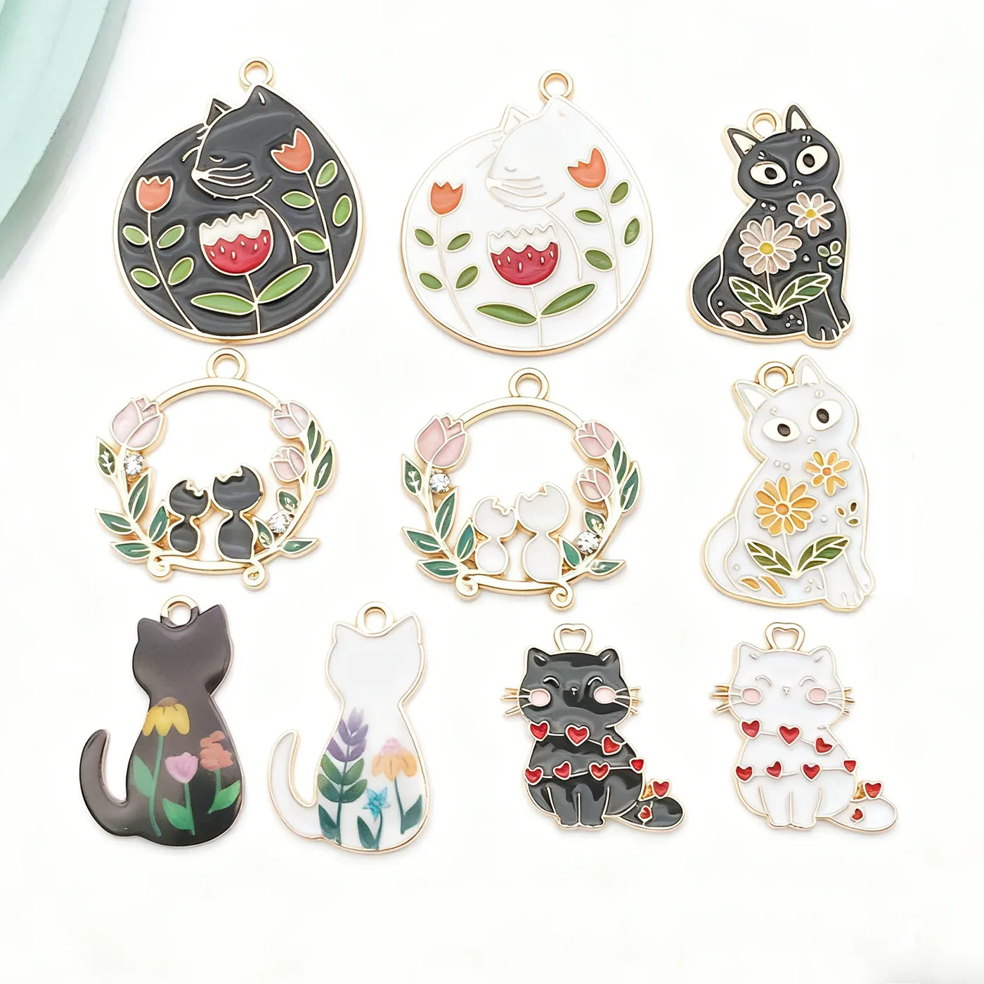 Authentic 5/10pcs Resin Popular Cat Charms Set - DIY Craft Materials for Handmade Earrings, Bracelets, Necklaces, Keychains & Bag Accessor