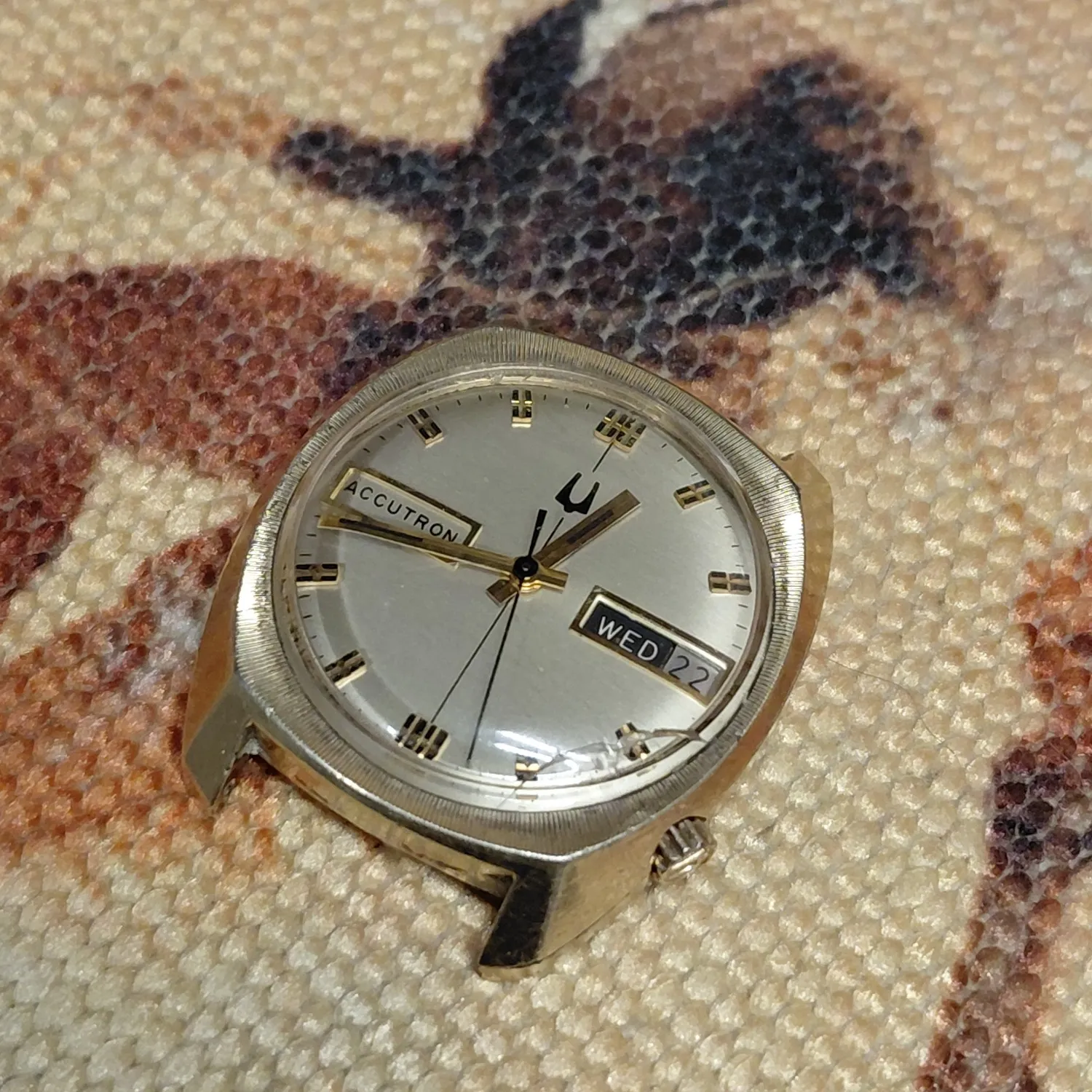 Authentic The Golden Chronometer of the Silent Second