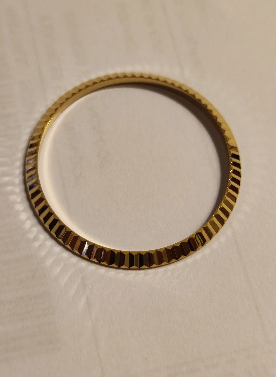 Authentic The Solar Radiance Fluted Time-Keeper Bezel