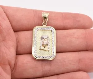 Authentic Divine Radiance: 2-Carat Jesus Head Medallion in Gold-Plated Harmony