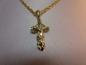 Authentic 14 KT GOLD PLATED ORNATE CRUCIFIX CROSS RELIGIOUS CHARM &  ROPE CHAIN  SET-2630