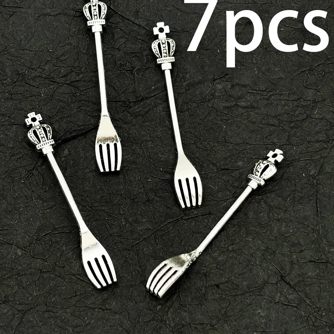 Authentic 7 Pieces of Vintage-Style Handmade Accessories, Crown-Shaped Mini Forks, Niche Small Items, Suitable for DIY Bracelets, Necklaces, and Earrings, Vintage Light Luxury Jewelry DIY Basic Handmade Materials