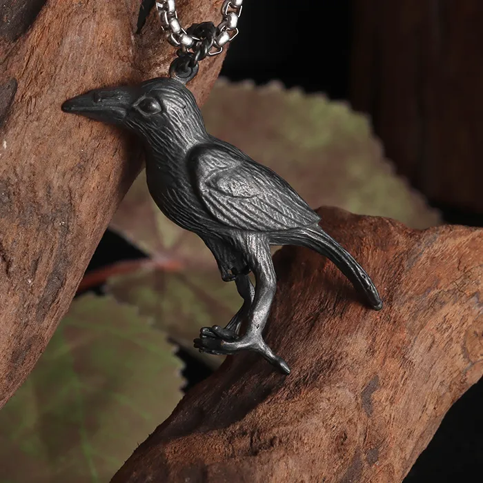 Authentic Unique Personality Sparrow Crow Bird Animal Lovers Holiday Versatile Everyday Hip Hop Rock Jewelry Pendant Necklace