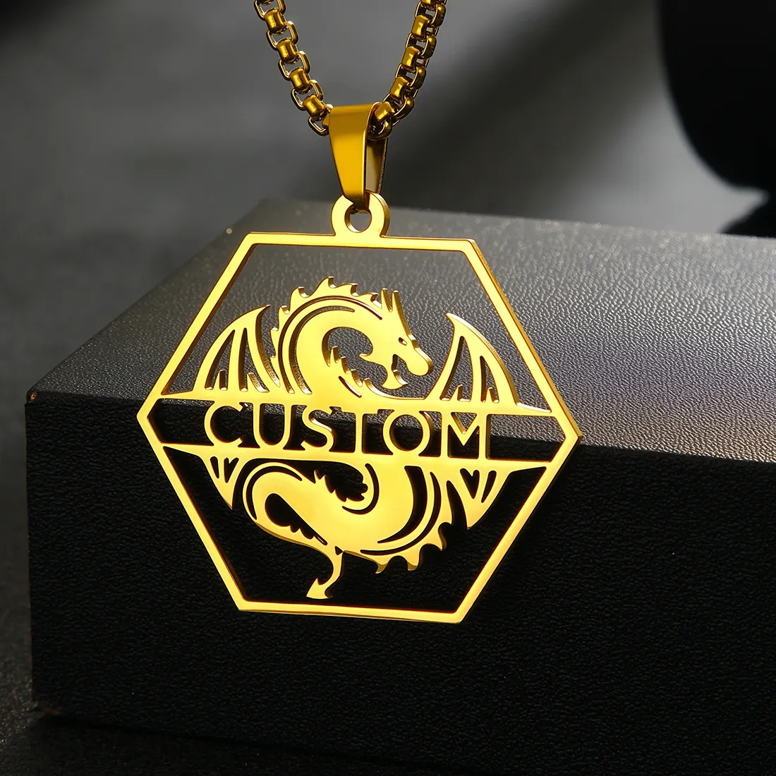 Authentic Customized Name Dragon Men Necklace For Women Mens Jewelry Personalized Nameplate Pendant Necklaces
