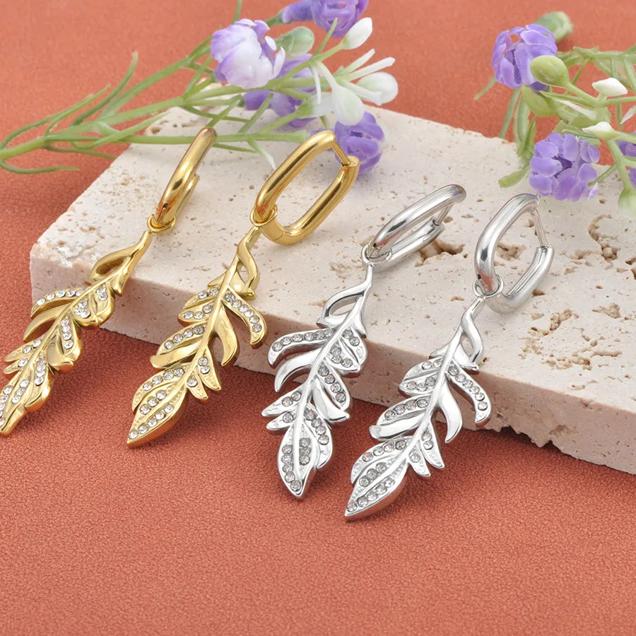 Authentic Mystic Leaf Crystal Earrings - Nature's Embrace in Gold-Plated Steel