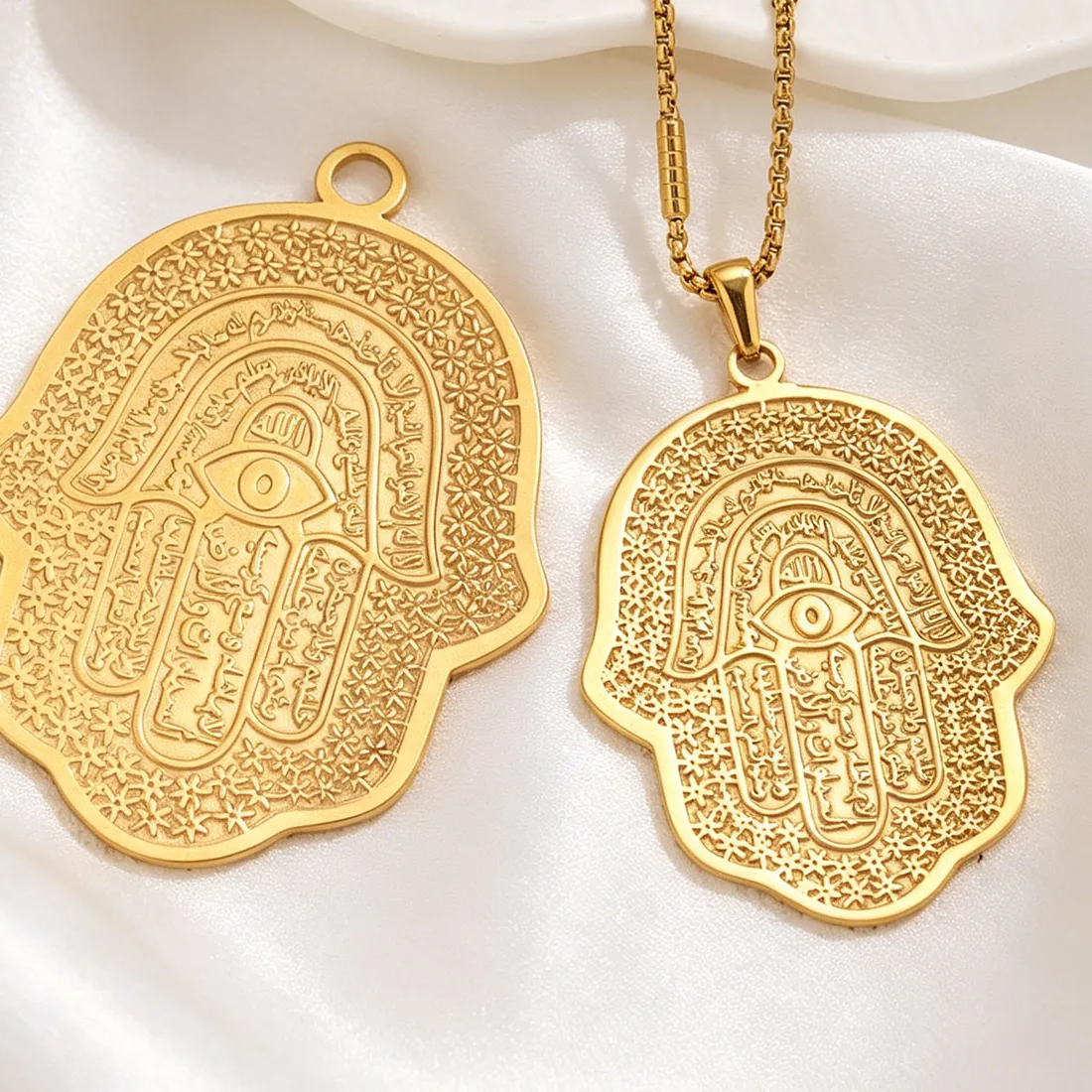 Authentic 5Pcs 18K PVD Hamsa Hand Evil Eye Big Charms DIY Necklace Jewelry Making Accessories For Women Men Bulk