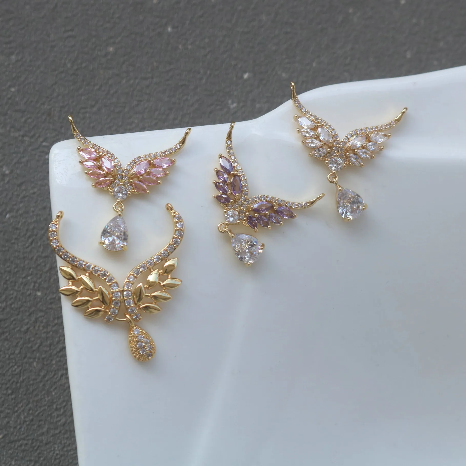 Authentic 10Pcs Bag Color Preserved Inlaid Zircon Horn Wings Water Drop Pendant Diy Jewelry Accessories
