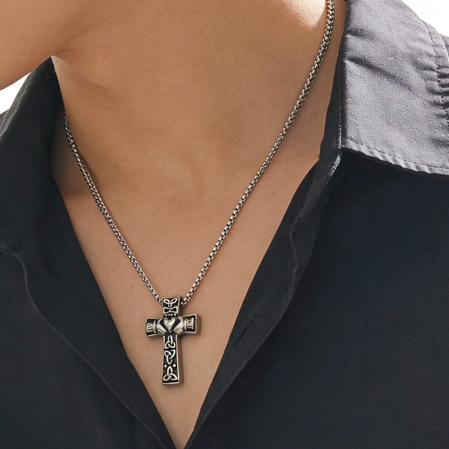 Authentic LNCHRAN Men 316L Antique Claddagh Celtic Cross Pendant Necklace Box Chain Irish Vintage Jewelry