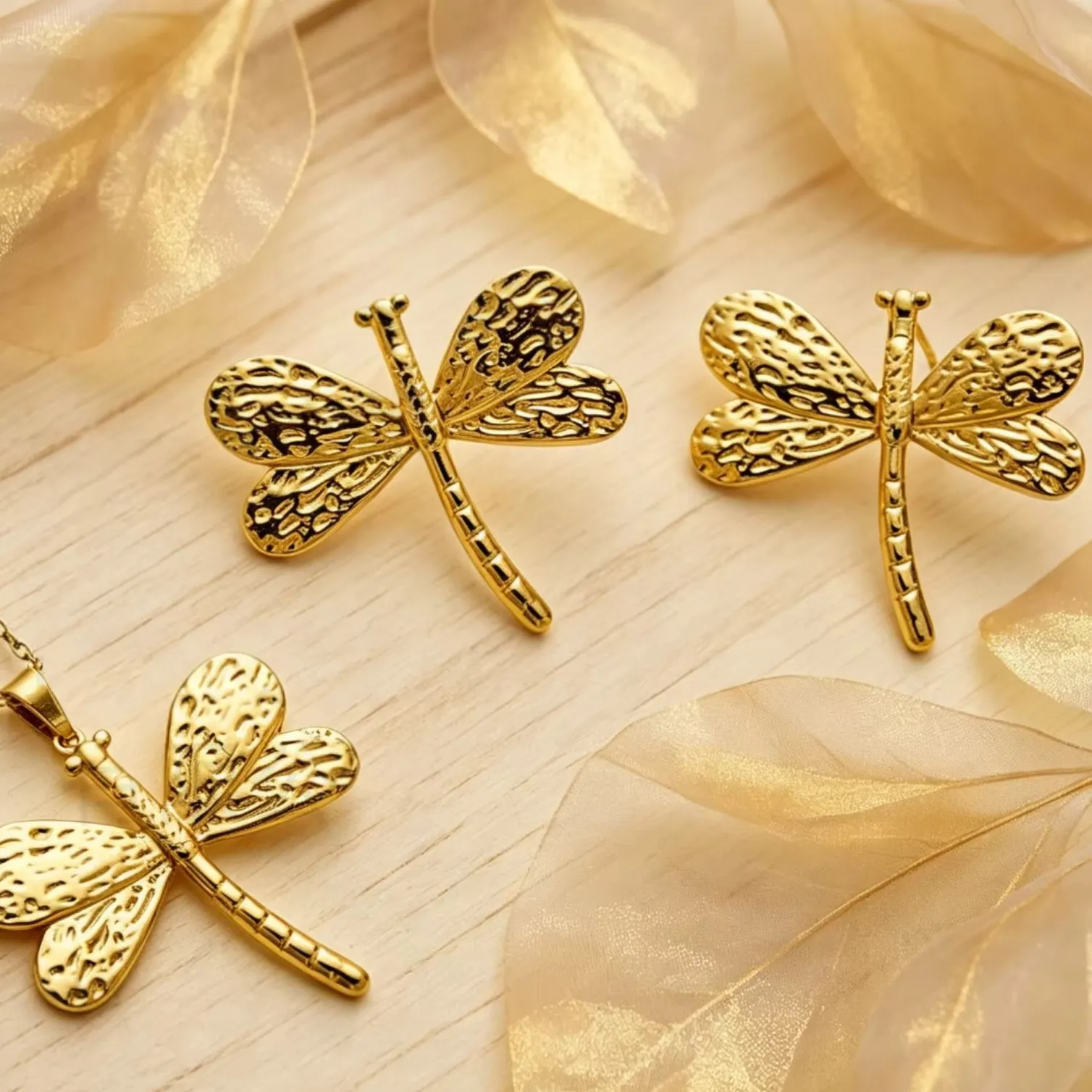 Authentic 1Set Nature Style 3D Embossed Dragonfly 2Pcs Jewelry Hypoallergenic Insect Necklace Earrings For Travel Outfit