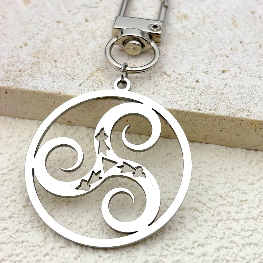 Authentic Triple Spiral Triskele Keyring For Women Men Silver Color Celtic Christian Trinity Keychain Jewelry Gifts