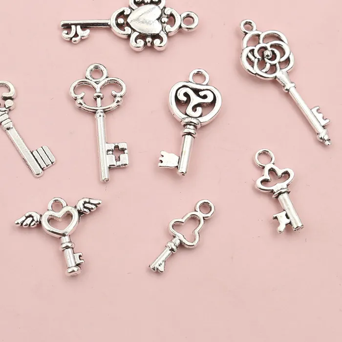 Authentic 50pcs Vintage Small Key Charms Antique Silver Plated Metal Handmade Charms Pendant DIY Jewelry Making Accessories Findings